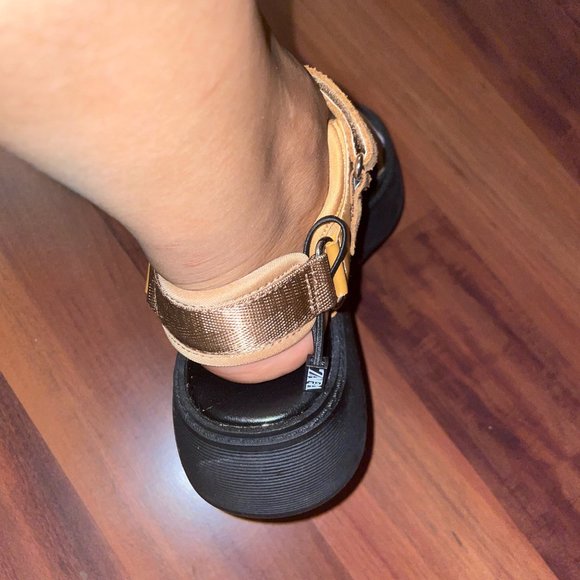 Zara Flat Strappy Sport Platform CushionSandal